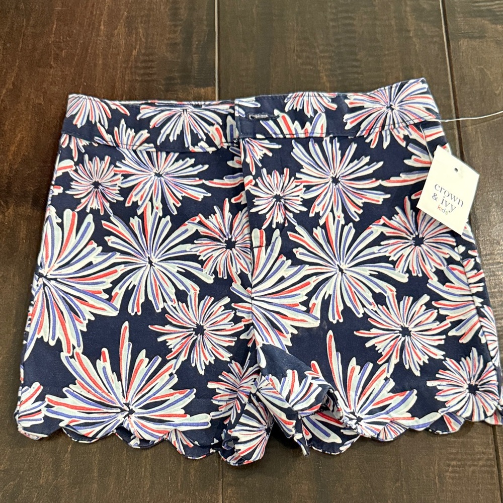 Crown & Ivy red white and blue shorts
